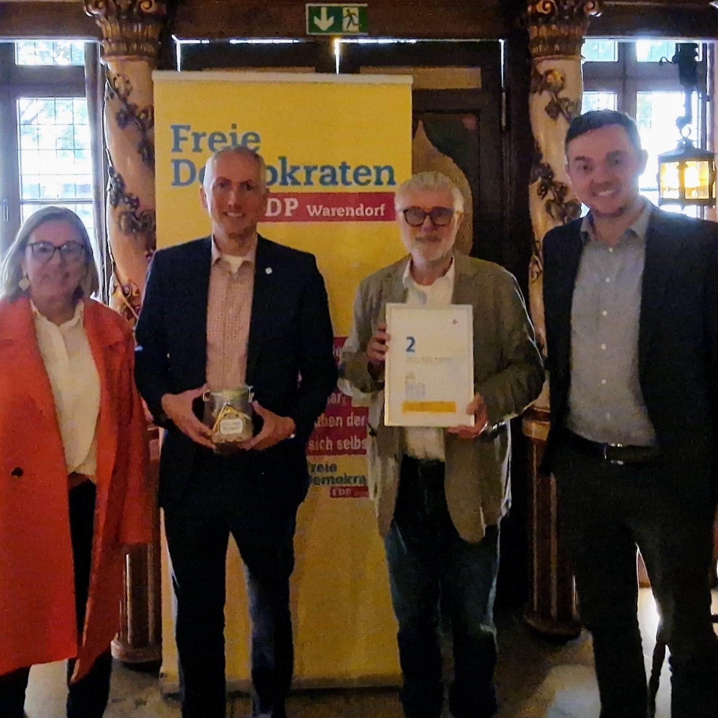 Kaminfest der FDP Warendorf mit Dr. Beate Janinhoff, Peter Goerdeler, Günter Belt und Bürgermeister Peter Horstmann (vlnr) 